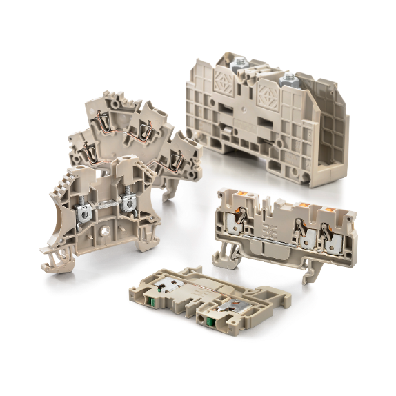 Straight-through type terminal block